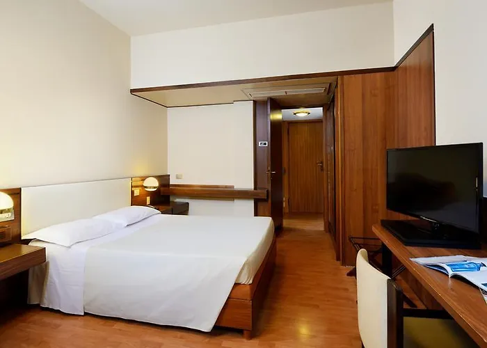 Grand Elite 4* Bologna