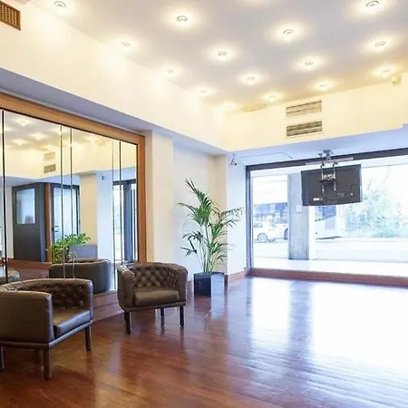 Grand Elite Hotel