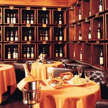 Grand Elite 4* Bologna