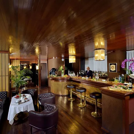 Hotel Grand Elite 4*