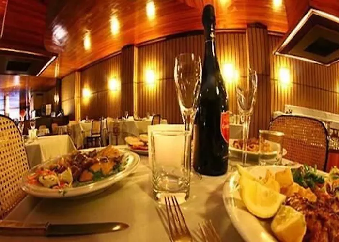 酒店 Grand Elite 4*