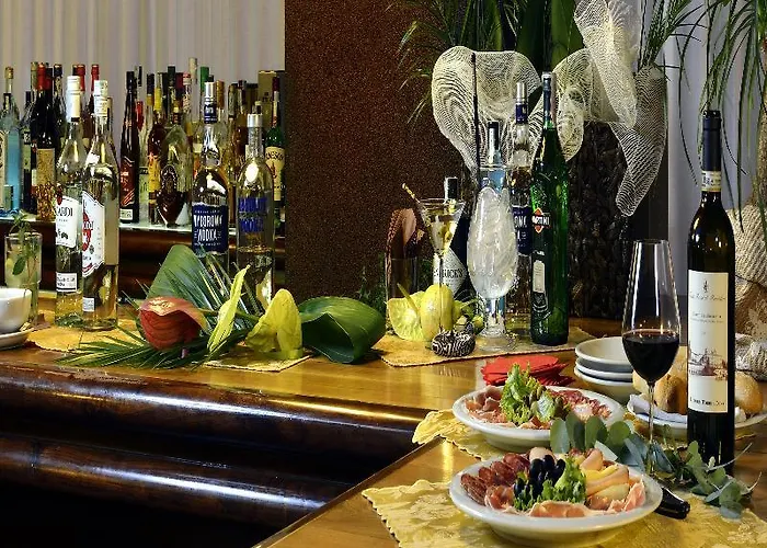 Grand Elite Hotel