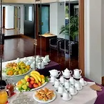 Hotel Grand Elite 4*