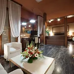 Hotel Grand Elite 4*