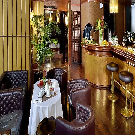 Hotel Grand Elite 4*