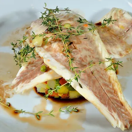 Hotel Grand Elite 4*