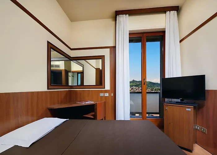 Hotel Grand Elite Bolonha