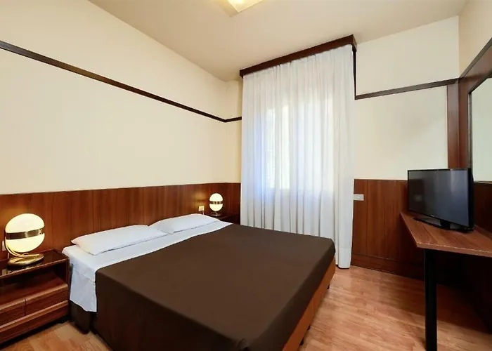 Hotel Grand Elite Bolonha